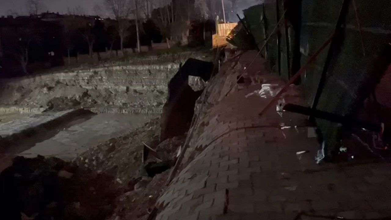 Bahçelievler’de gece yarısı yol çöktü! Mahalle karanlığa gömüldü!