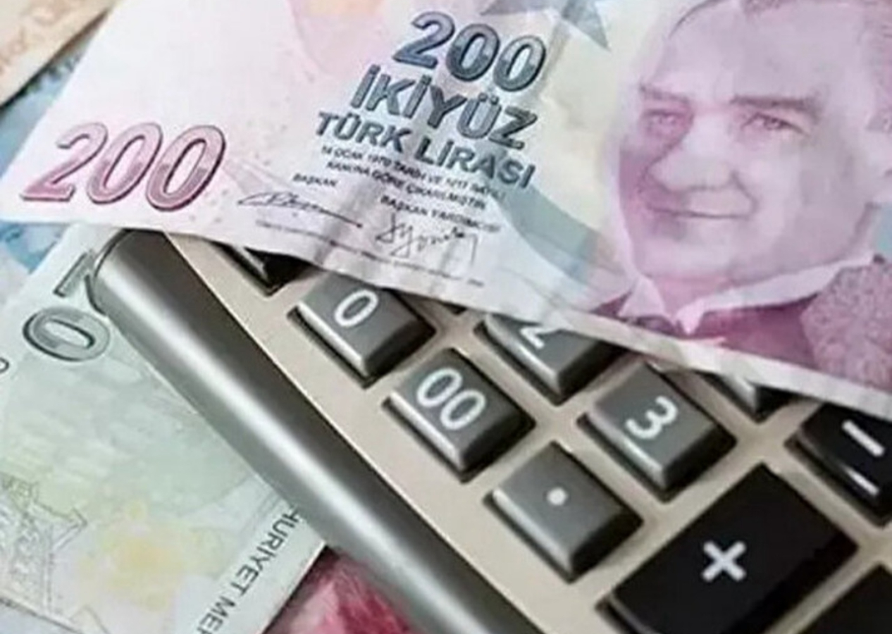 TBMM'de kabul edildi! Emeklilerin bayram ikramiyesi 4 bin TL oldu