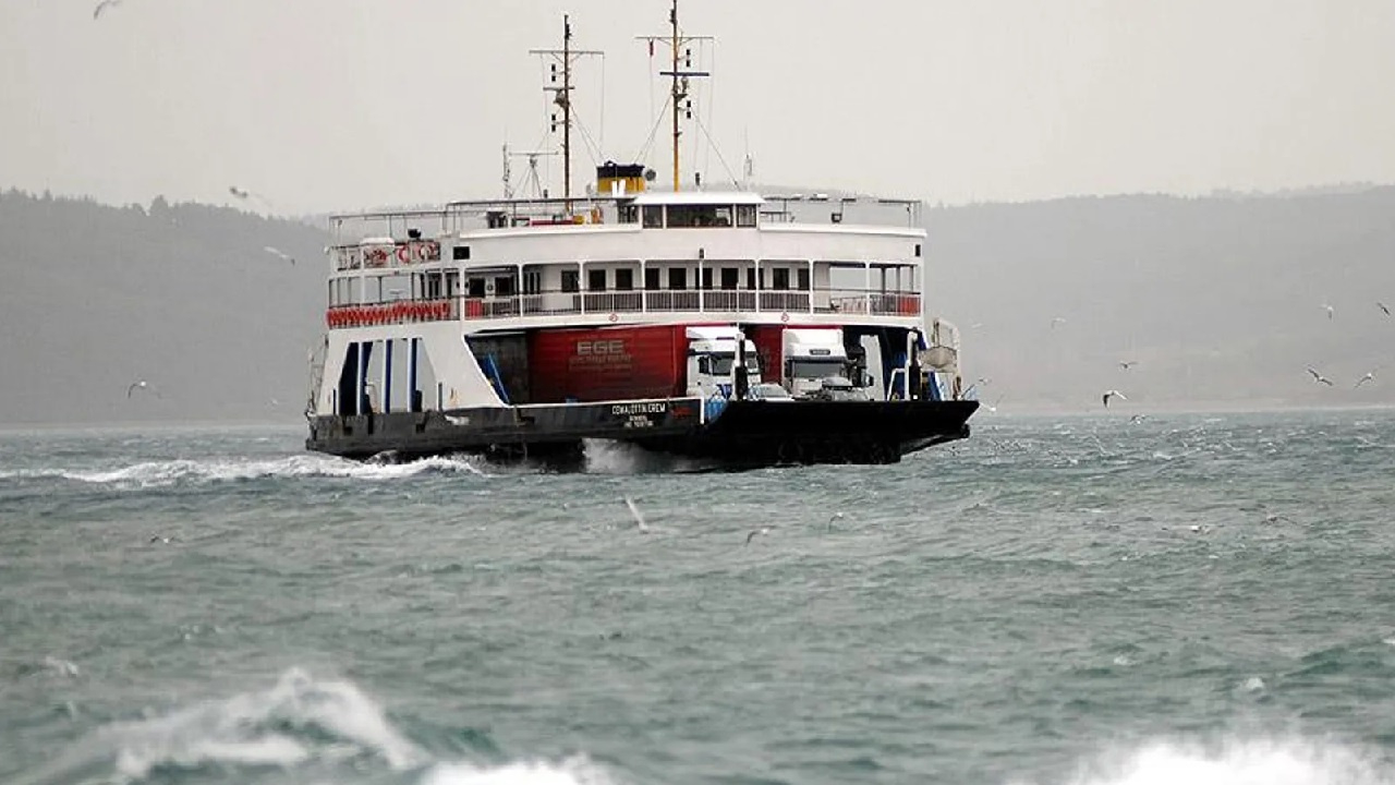 İzmir'de vapur seferleri yeniden başladı