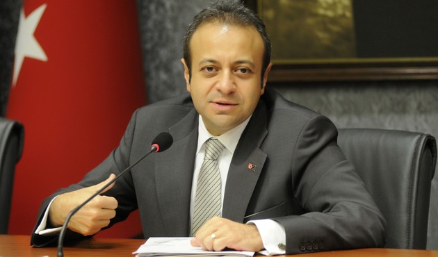 Egemen Bağış'tan çarpıcı "terör" analizi! "Bugün eli silahlı teröre engel olamazsak yarın..."