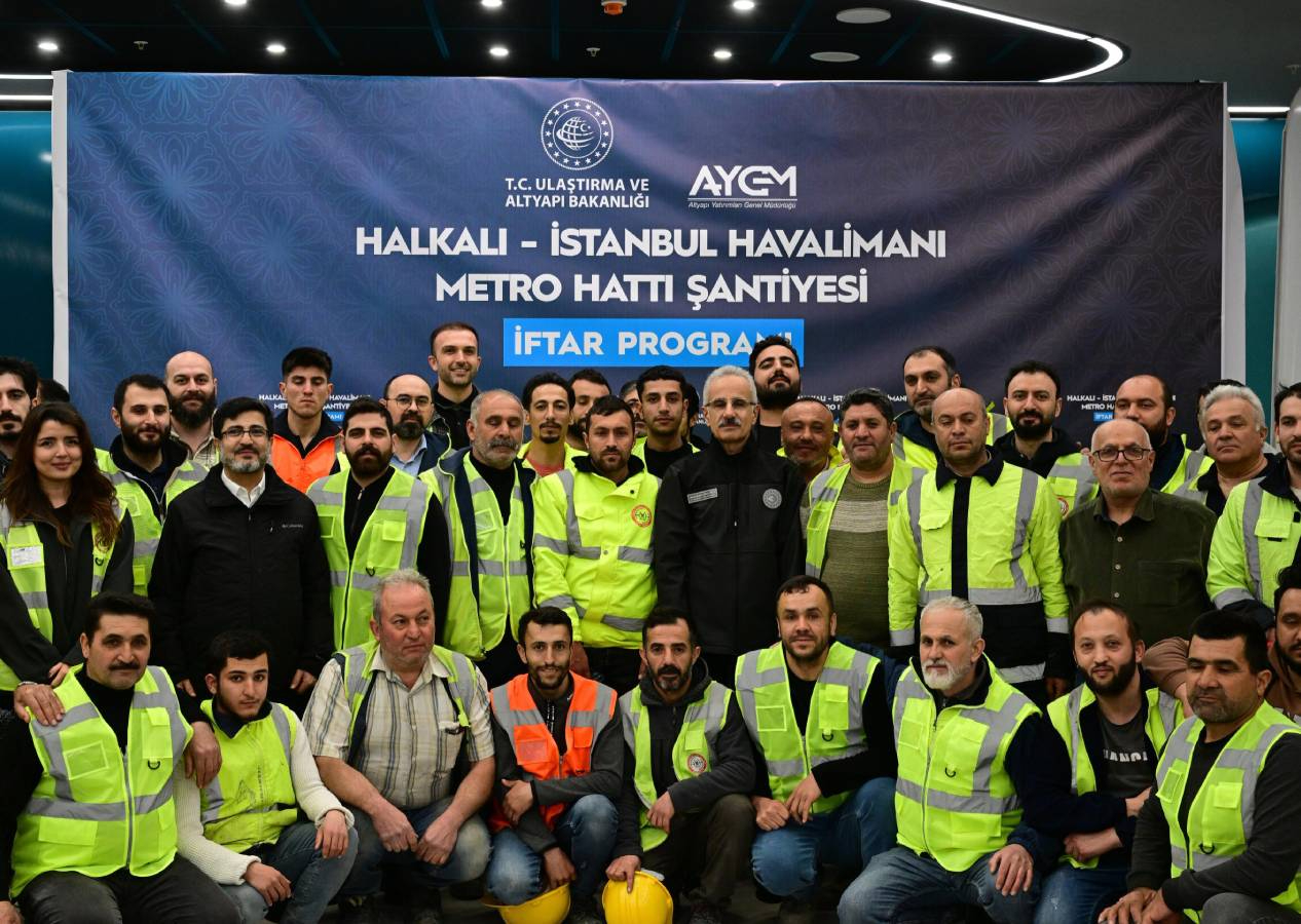 Halkalı-İstanbul Havalimanı-Gayrettepe Metrosuyla Halkalı-Gayrettepe arası 57 dakika oluyor