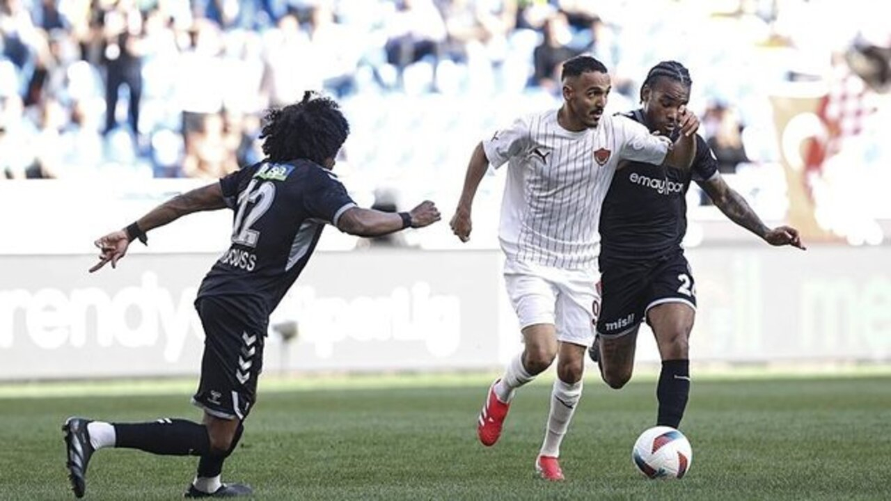 Hatayspor evinde yılmadı, altın değerinde 3 puanı kaptı (Hatayspor 3 - 2 -Sivasspor | Maçın özeti)