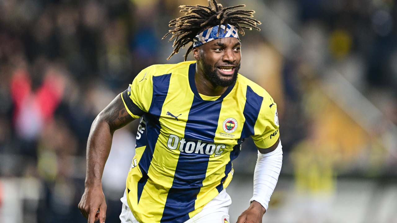 Jose Mourinho 8 milyon euro ödenen 'yatır-kaldır' Allan Saint-Maximin'i ıskartaya çıkardı! Fenerbahçe'de kadro dışı kararı...