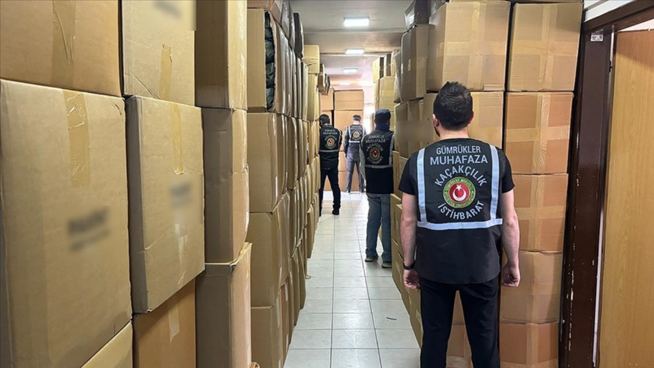 Ticaret Bakanlığı’ndan kaçakçılığa darbe! 8,1 milyar liralık operasyon