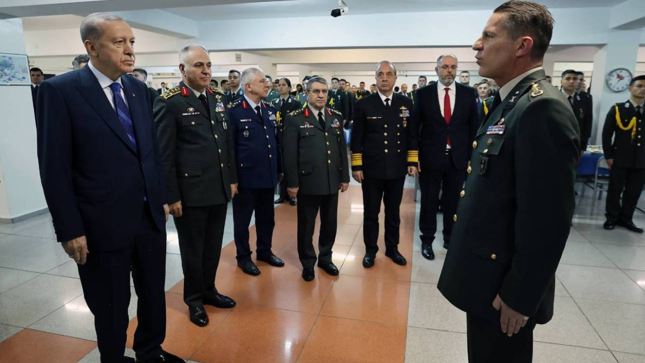 Cumhurbaşkanı Erdoğan'dan kalıcı barış ve terörsüz Türkiye mesajı: Derdimiz kardeşliktir