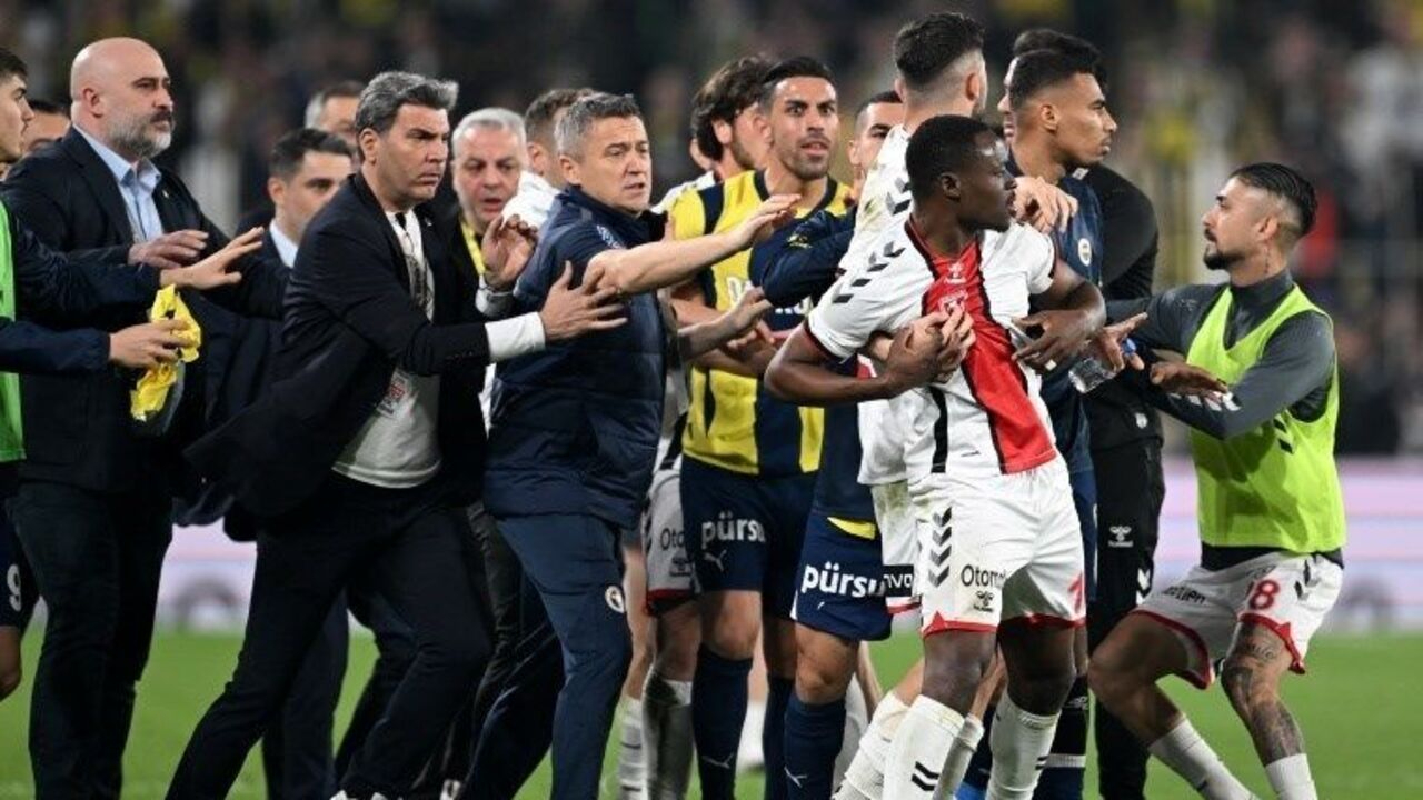 Samsunspor, Fenerbahçe'yi TFF'ye şikayet etti!
