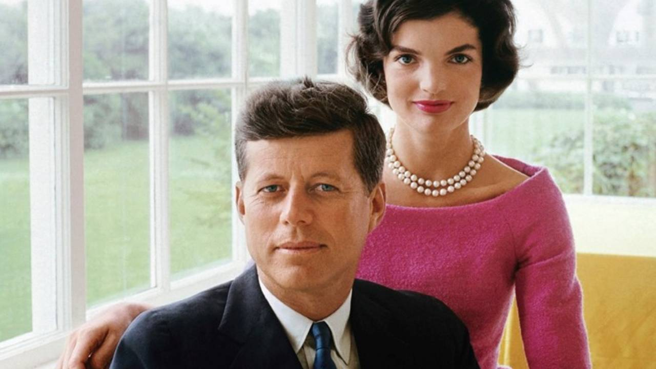 ABD eski başkanı John F. Kennedy suikastıyla ilgili 1123 belge halkın erişimine açıldı