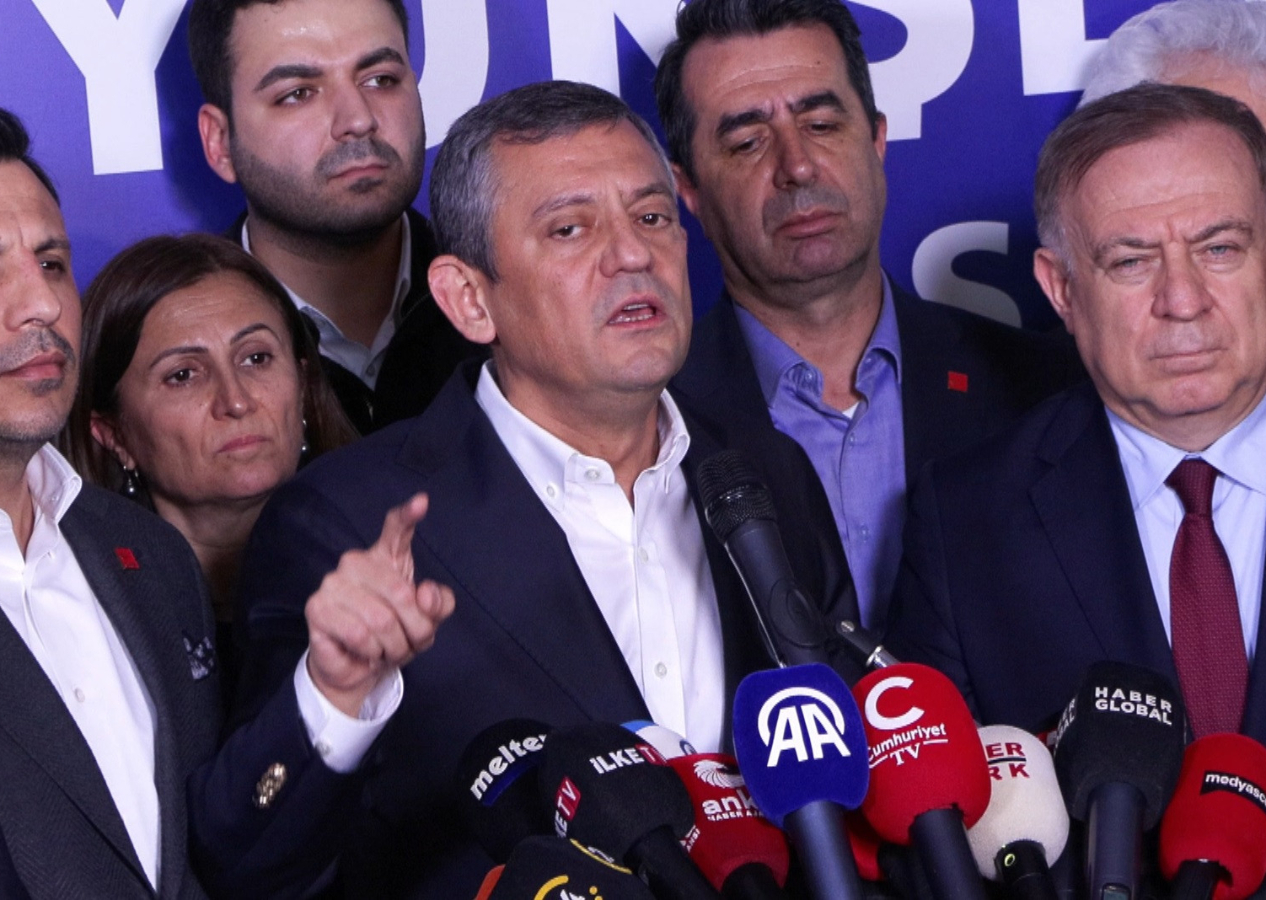 CHP Genel Başkanı Özgür Özel'den açıklama! Saraçhane'de konuştu...