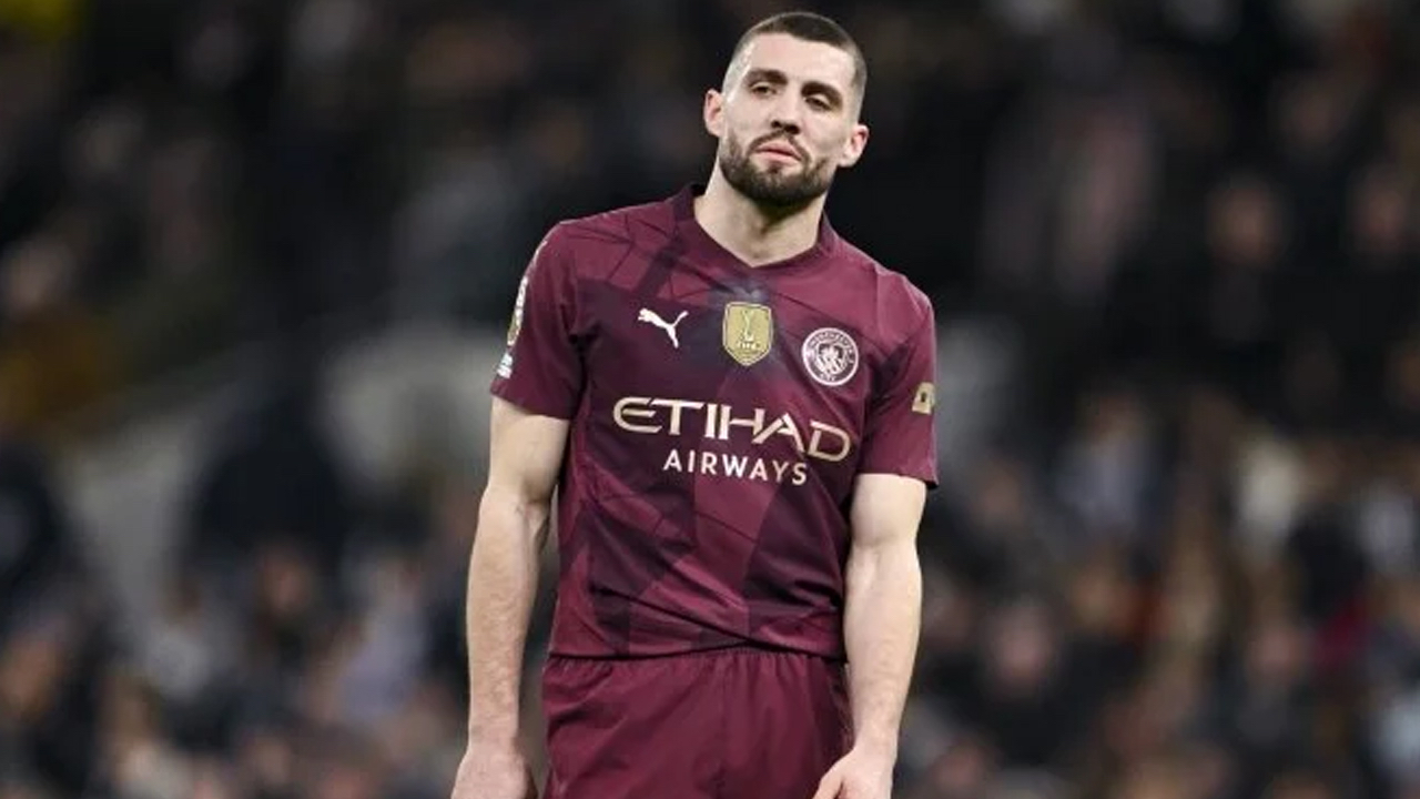 Jose Mourinho ve Livakovic Fenerbahçe'nin yeni transferi için devreye girdi: Kovacic adım adım bitiyor...