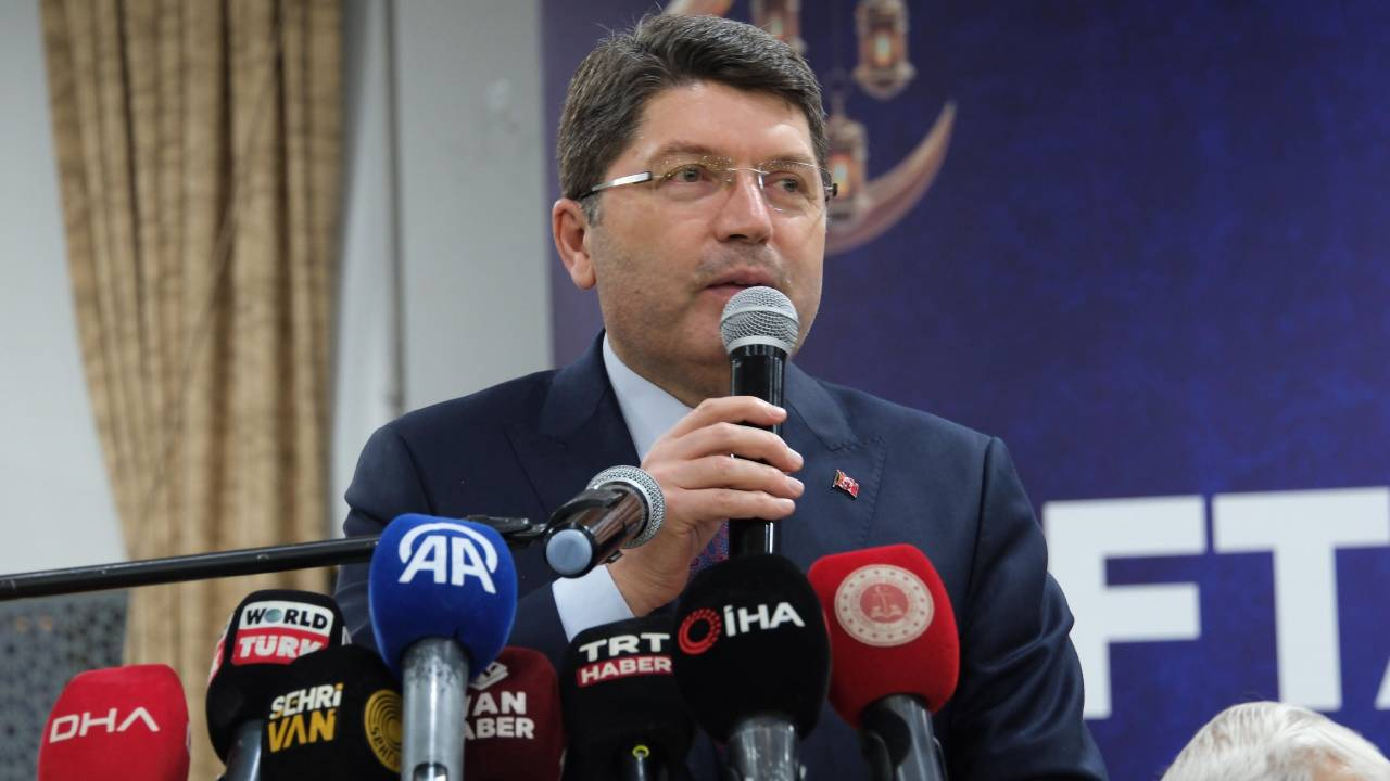 Adalet Bakanı Yılmaz Tunç'tan Özgür Özel'in 'sokak çağrısı'na jet yanıt