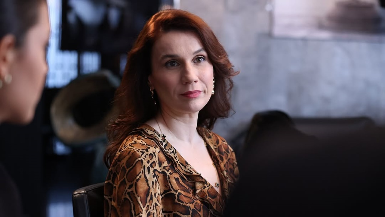 Aşk ve Mavi'nin Safiye Göreçki'siydi! Oyuncu Alayça Öztürk'ü yıkan ölüm: Annesini kaybetti