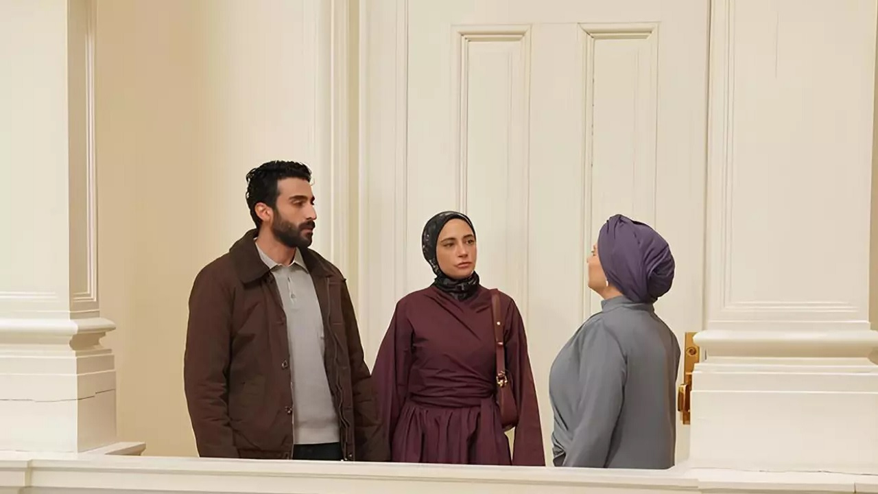 Kızılcık Şerbeti'nde bomba gelişme! Nilay'a Abdullah Bey ve Işıl şoku