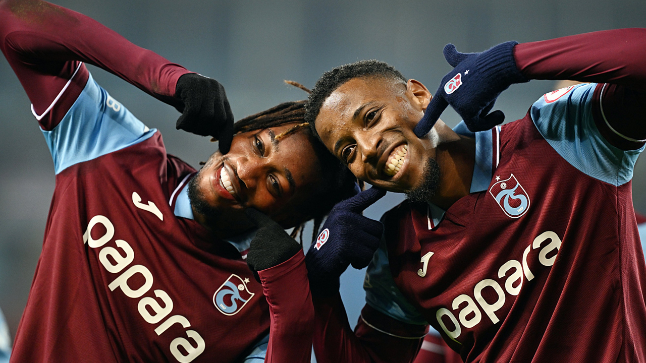 Trabzonspor'un hücumda en etkili isimleri; Banza ile Cham