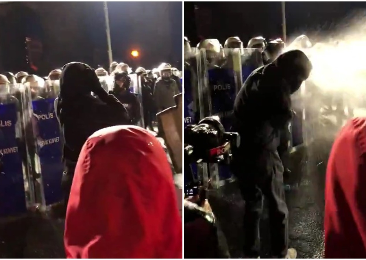 Saraçhane'de skandal görüntü! Namazla dalga geçen protestocu genç anında biber gazını yedi ve yere yığıldı