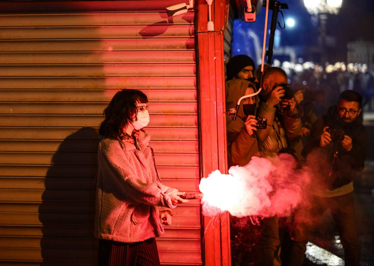 Vali Gül'den vandalizm uyarısı: Tarihi eserlere saldıran kişiler tek tek tespit edildi