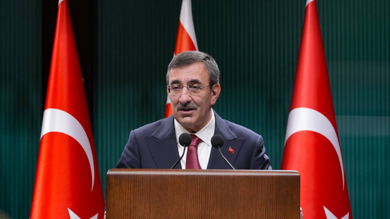 Cevdet Yılmaz: Merkez Bankası rezervlerimiz yeterli seviyelerde, bankacılık sistemimiz sağlam