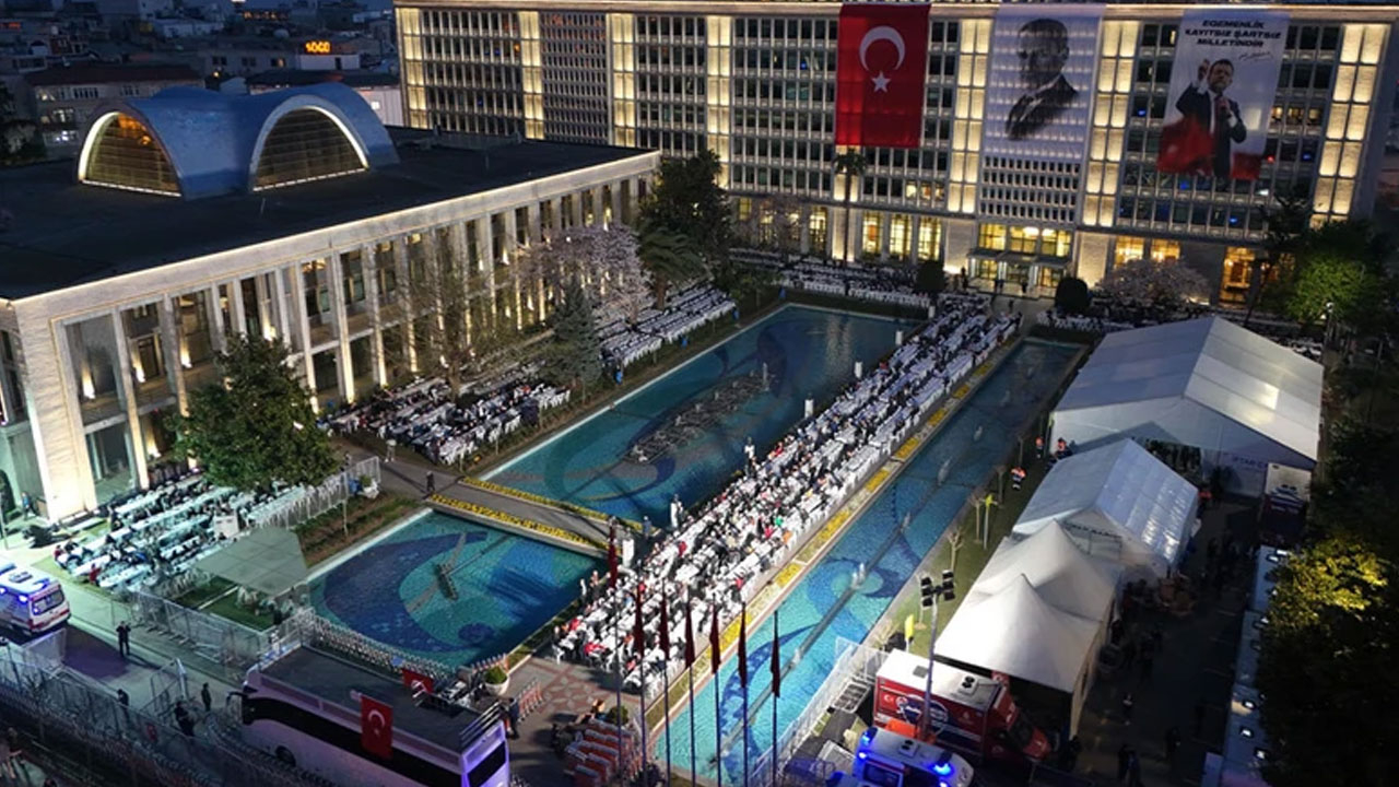 CHP’den Saraçhane’de yeryüzü iftarı!