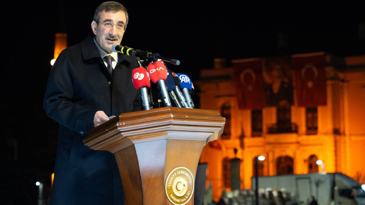 Cevdet Yılmaz: Sırf CHP istiyor diye memlekette niye seçim olsun? Bir aday olma acelesi niye?