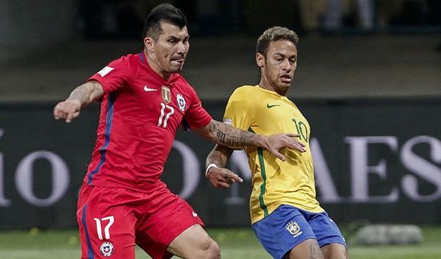 Brezilya teknik direktörü Tite: Gary Medel, Neymar'ın annesine küfürler yağdırdı