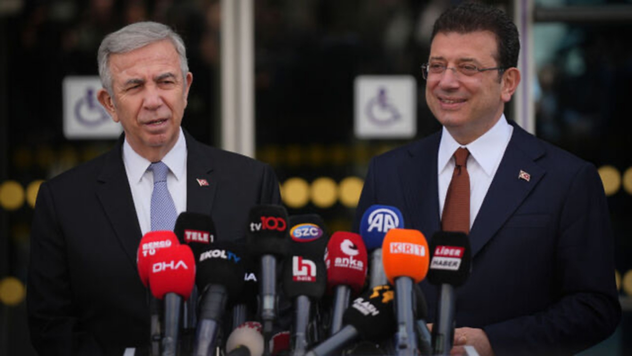 Mansur Yavaş Silivri Cezaevi'ne gitti! Ekrem İmamoğlu, Can Atalay ve Ümit Özdağ ile görüşecek!