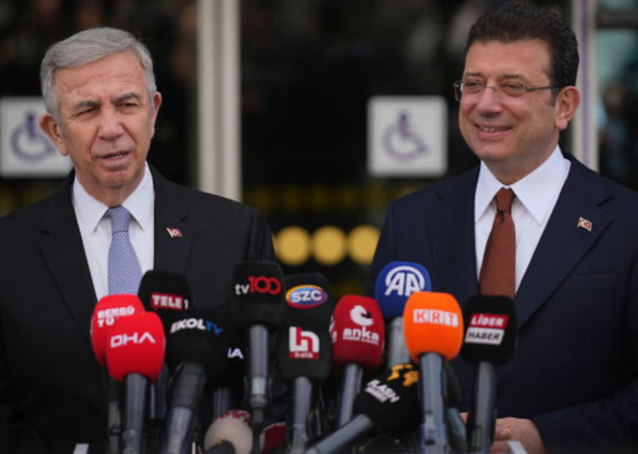 Mansur Yavaş Silivri Cezaevi'ne gitti! Ekrem İmamoğlu, Can Atalay ve Ümit Özdağ ile görüşecek!