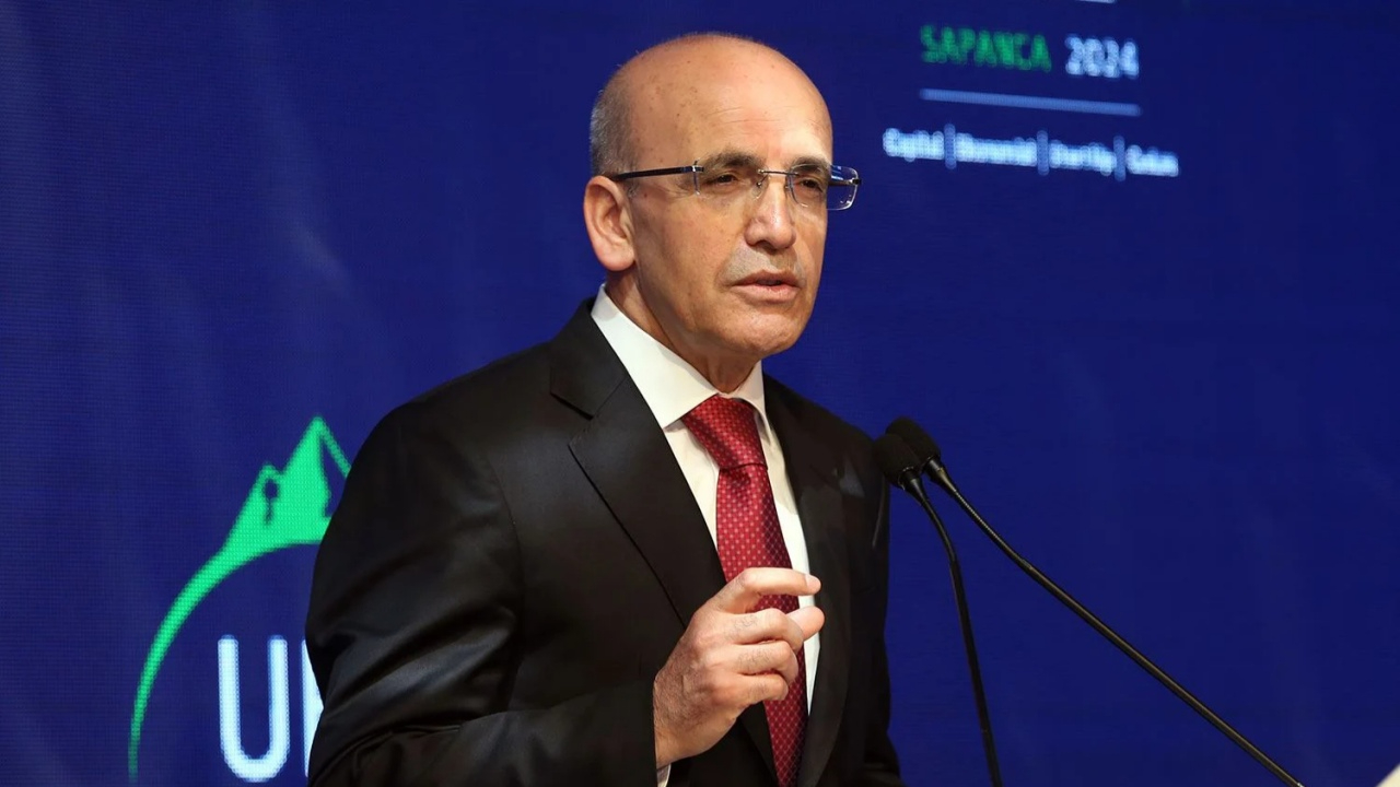 Bakan Şimşek’ten kritik yorum geldi! Piyasalar için gerekli tüm adımlar atılıyor