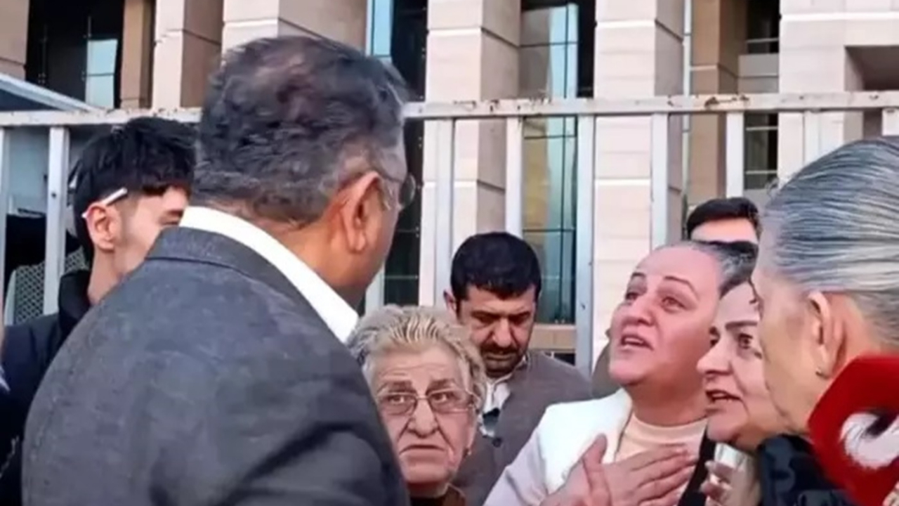 Tutuklanan eylemcilerin annelerinden CHP'li milletvekillerine ve il başkanına sert tepki! “Ellerim kırılsaydı da göndermeseydim”