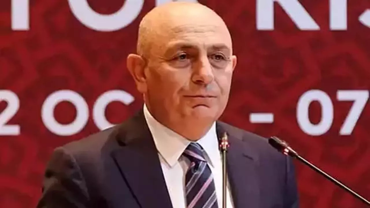 Fatih Karagümrük Başkanı Süleyman Hurma'dan yapı ve yabancı hakem iddiası!