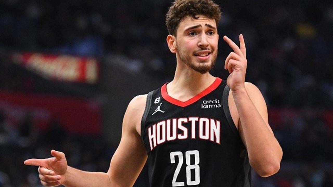 Alperen Şengün'den 33 sayılık double-double