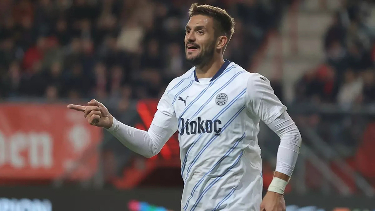 Dusan Tadic'ten canlı yayında eleştirilere net yanıt: Fenerbahçe gibi büyük bir takımda oynuyorsanız...