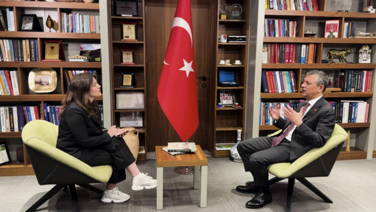 Özgür Özel'in Batı'ya şikayet maratonu devam ediyor! Şimdi de Almanlardan medet umdu...