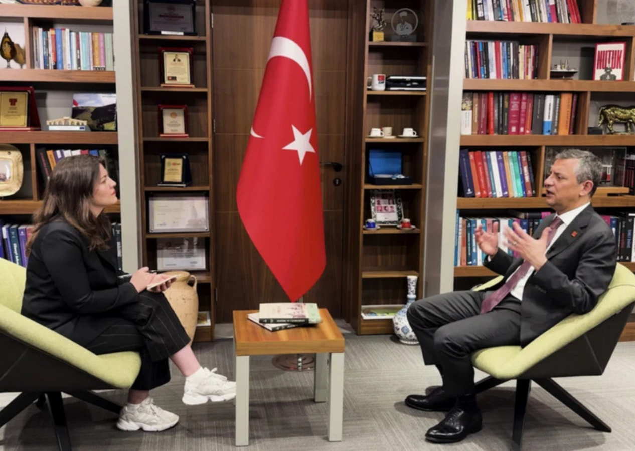 Özgür Özel'in Batı'ya şikayet maratonu devam ediyor! Şimdi de Almanlardan medet umdu...
