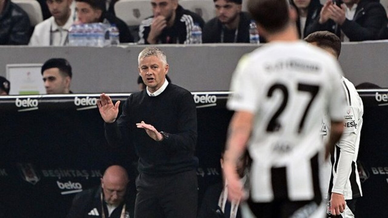 Ole Gunnar Solskjaer'den dikkat çeken açıklama: 10 kişiye karşı oynamayı çok sevmiyorum