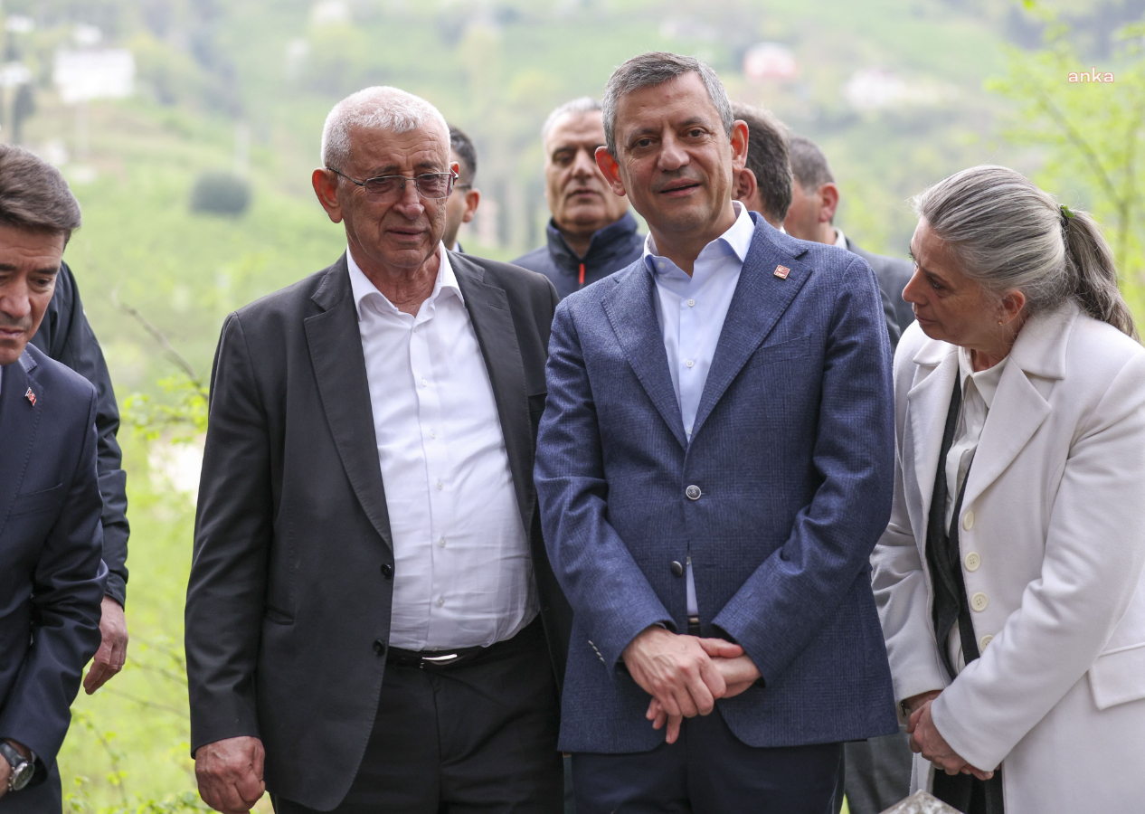 Özgür Özel Ekrem İmamoğlu'nun memleketi Trabzon'da bayramı karşıladı