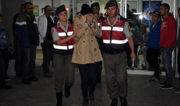 Aranan PKK şüphelisi samanlıkta yakalandı...
