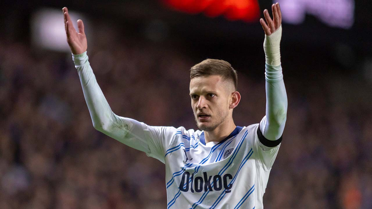 Sebastian Szymanski Fenerbahçe'de 100. maçına çıkıyor