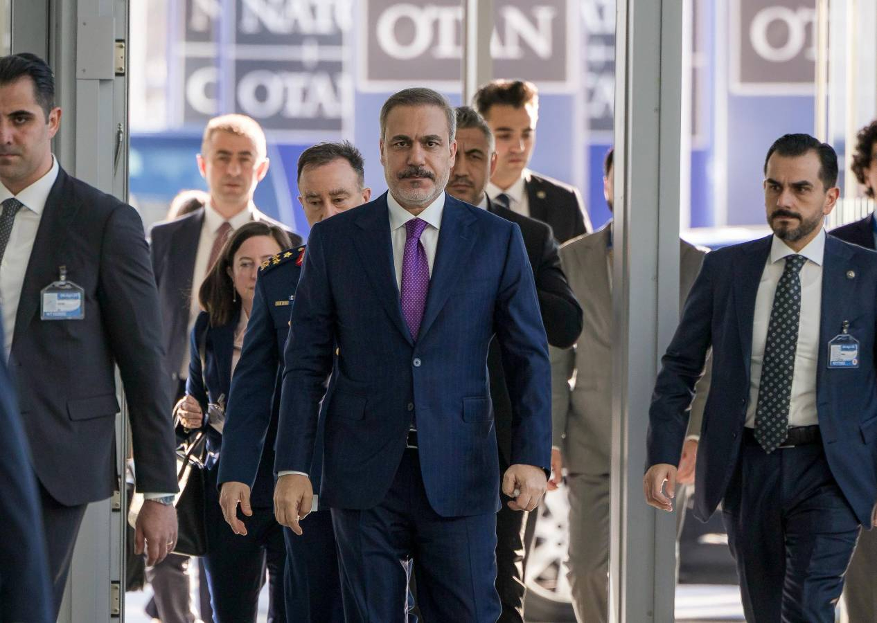Hakan Fidan'dan kritik açıklama: Türkiye, Suriye'de İsrail ile karşı karşıya gelmek istemiyor