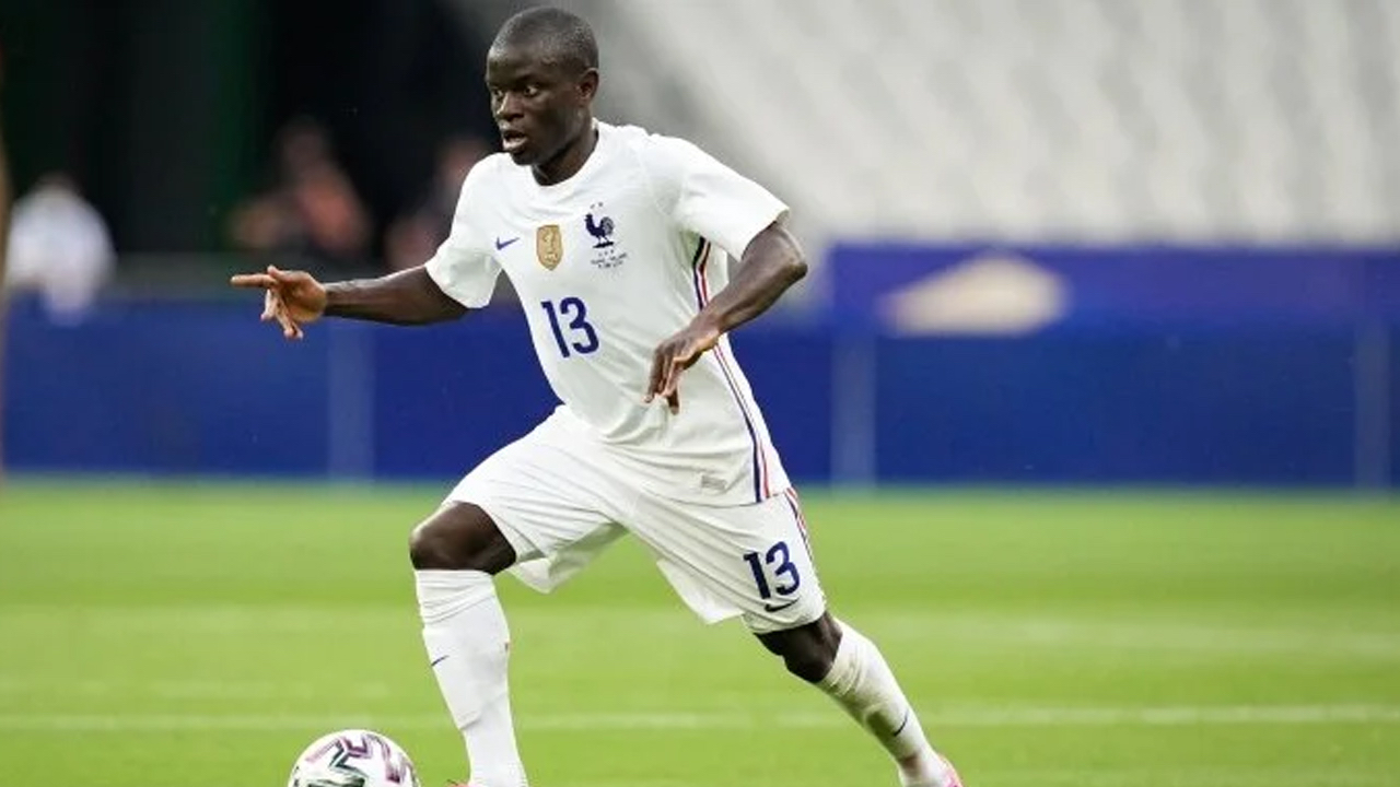 Beşiktaş'ta gündem N'Golo Kante ile temasa geçti! Bu transferi Solskjaer bitirecek