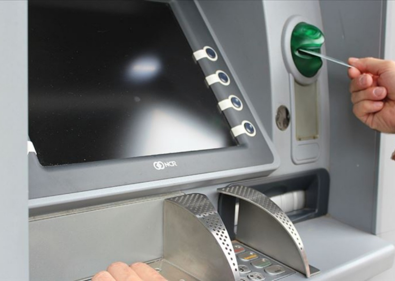 O iddialar asılsız çıktı! 20 bin TL altındaki nakit çekimler sadece ATM'lerden mi yapılacak?