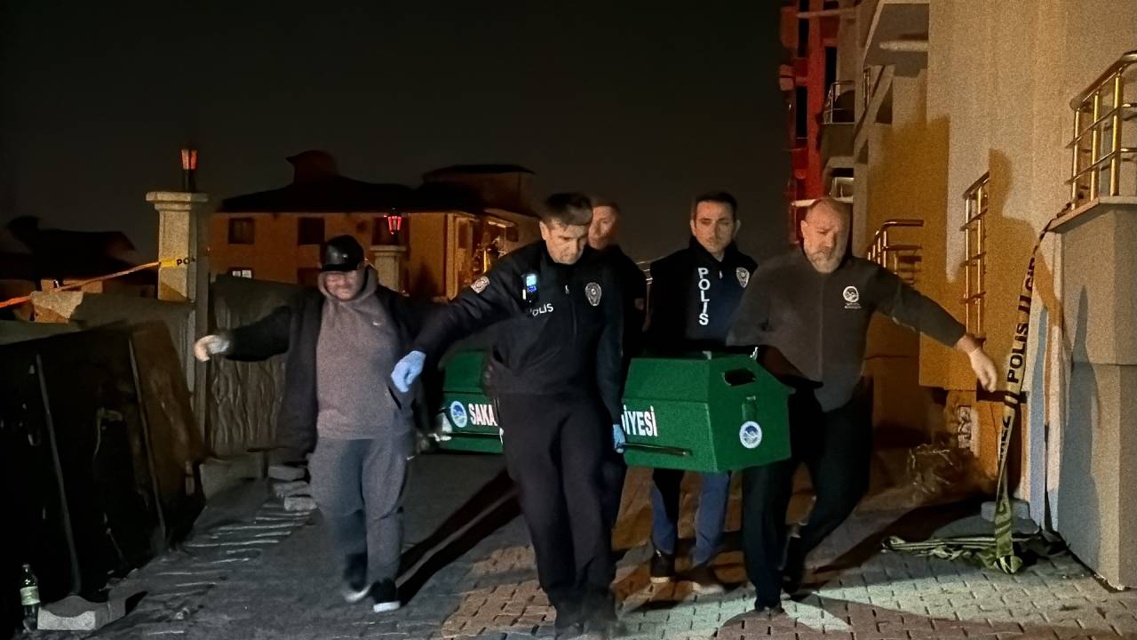 Sakarya'da komşuların kavgası kanlı bitti: 5 ölü, 7 yaralı