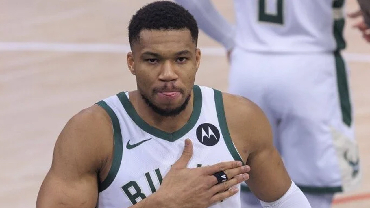 Milwaukee Bucks Miami Heat'i Antetokounmpo'nun triple-double'ı ile devirdi