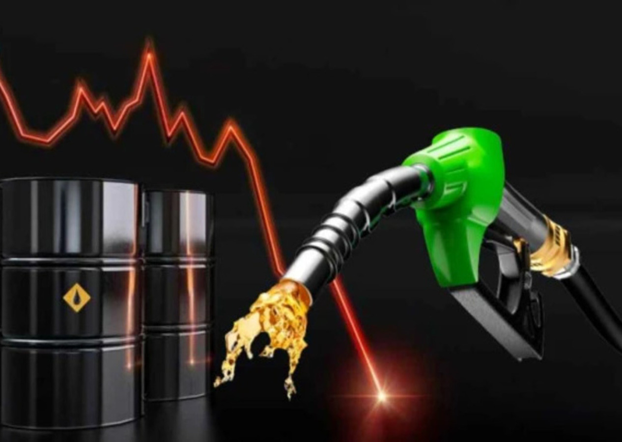 Petrol fiyatları dibi gördü: Akaryakıtta dev indirim yolda!
