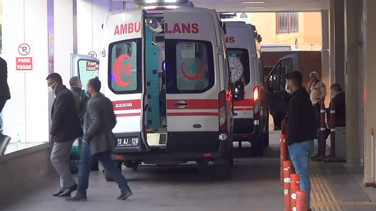 Şanlıurfa'da ağıtlar yükseldi! 3 çocuk annesi kadına cani eşinden 15 bıçak darbesi
