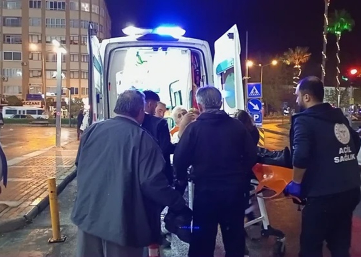 Koroda Volkan Konak'ın şarkısını söylerken yere yığıldı! Kalbi duran adamın hayatını doktor arkadaşı kurtardı