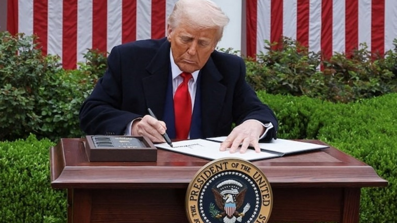 Trump’tan Türk tekstil sektöründe 145 bin kişiye iş fırsatı! Ek vergiler tekstilde 5 milyar dolarlık ilave ihracat getirecek