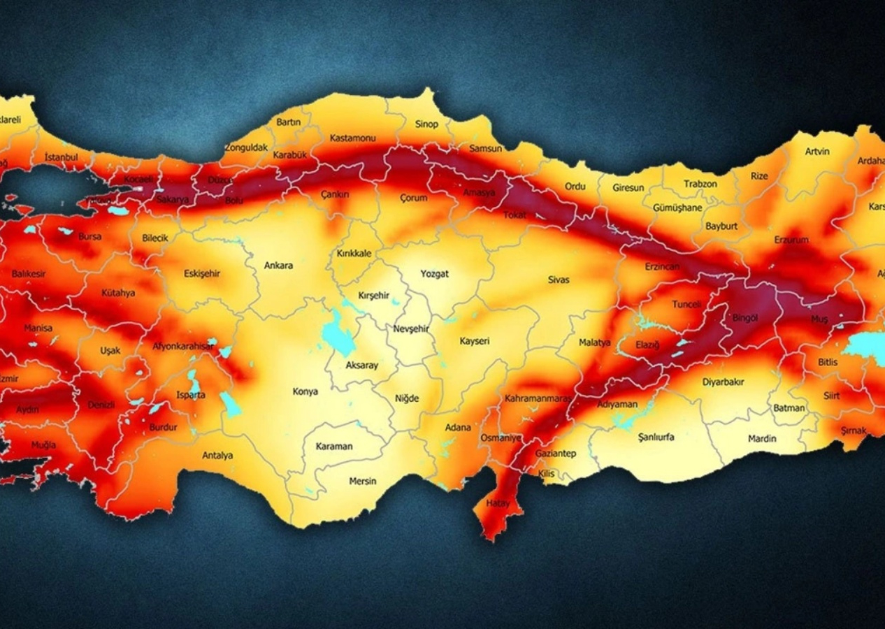 Gümüşhane sallandı: 4.2'lik deprem sabahın erken saatlerinde vurdu!