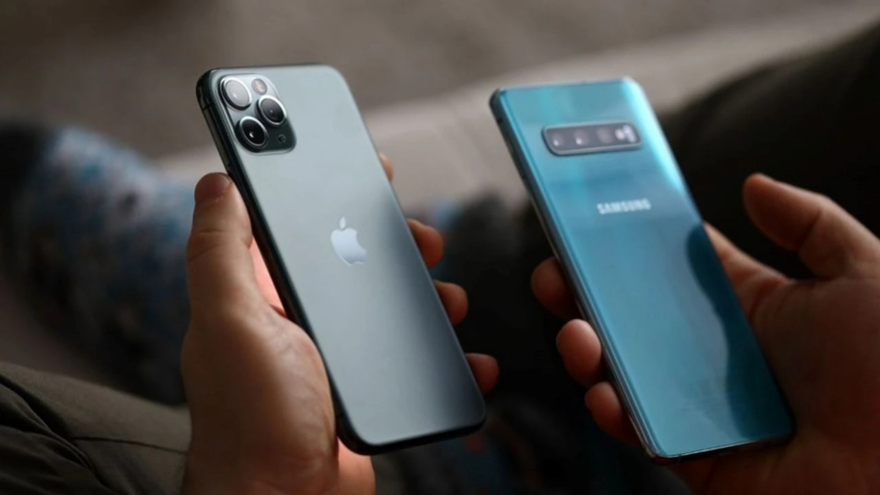 Ticaret savaşı telefon şirketlerini vurdu! iPhone ve Samsung’a zam kapıda
