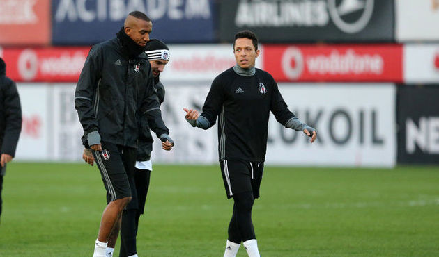 Beşiktaş'ın yıldızı Adriano'dan bomba açıklama!