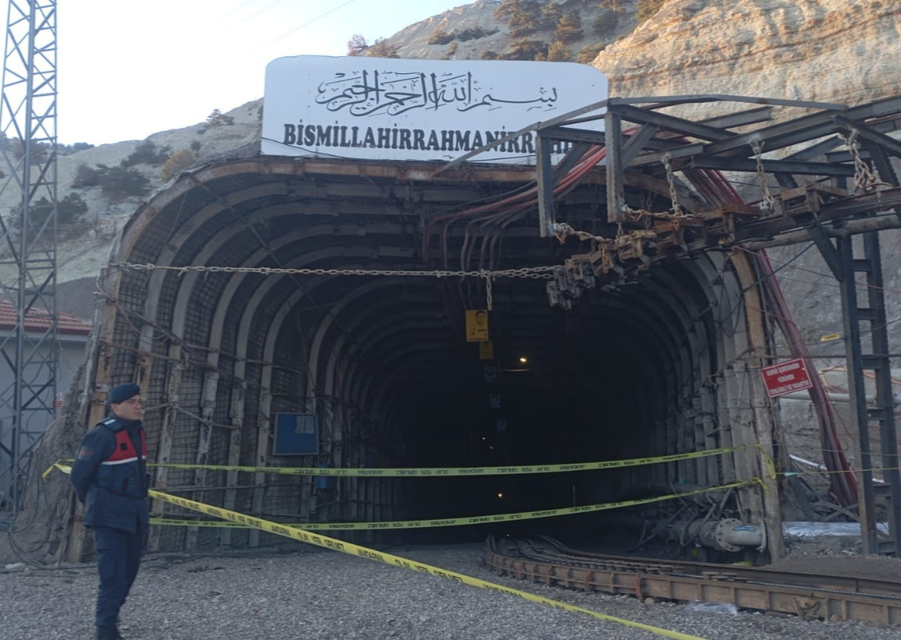 Ankara Nallıhan'daki maden ocağında göçük! 2'si ağır 13 işçi yaralandı