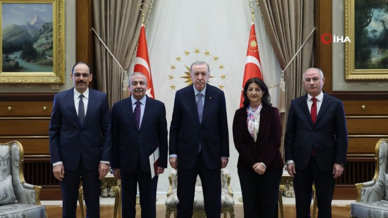 Cumhurbaşkanı Erdoğan görüşmesi sonrası DEM Parti'den ilk açıklama! "Çok daha umutluyuz"